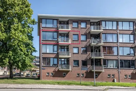 Apartment for sale: Lou Jansenplein 69-2, Arondeusbuurt Amsterdam