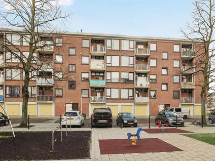 Appartement te koop: Lou Jansenplein 57-3, Arondeusbuurt Amsterdam