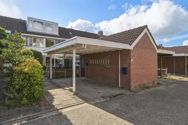 Tussenwoning te koop: Loudonstraat 20, Vlissingen