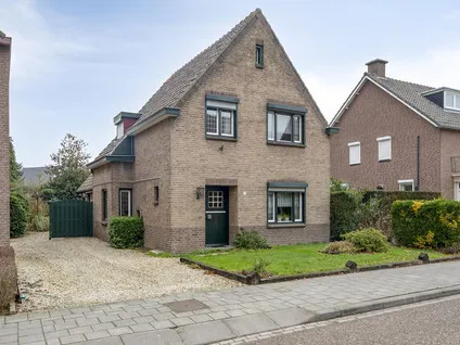 Vrijstaande woning te koop: Louerstraat 11, Mariaveld Susteren