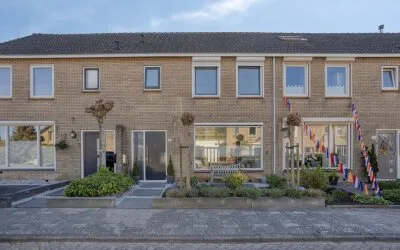 Tussenwoning te koop: Louis Pasteurlaan 5, Centrum IJsselmuiden Ijsselmuiden