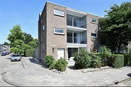 Kamer te huur: Louis Regoutstraat, Tilburg