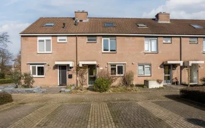Tussenwoning te koop: Louis van Gasterenstraat 194, Bovenhoek Hengelo