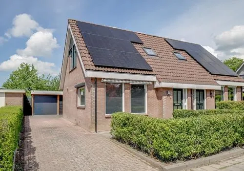 Twee-onder-één-kap te koop: Louisa Hedwig van Catzstraat 59A, Graaf Willem Hoogwoud