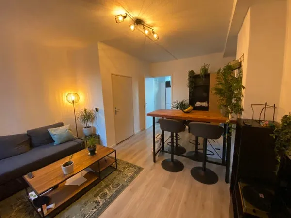 Appartement te huur: Lovensestraat 93-1, Loven Zuid Tilburg