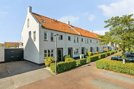 Tussenwoning te koop: Lover 133, Verspreide huizen Borne-Oost Borne
