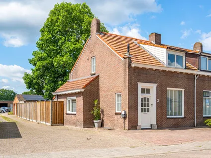 Twee-onder-één-kap te koop: Loveren 3, Loveren Baarle-Nassau