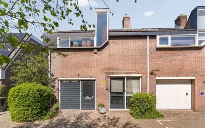 Hoekwoning te koop: Luchtenburg 108, Vredenburg en omgeving Dordrecht