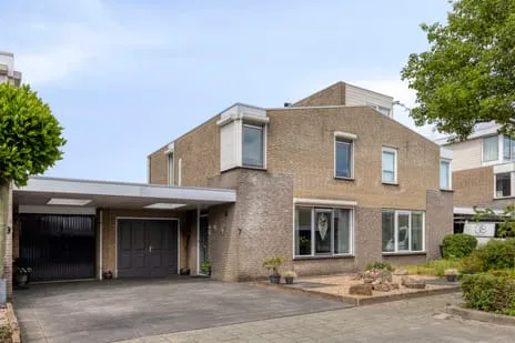 Tussenwoning te koop: Luchtenburg 7, Mettegeupel Oss