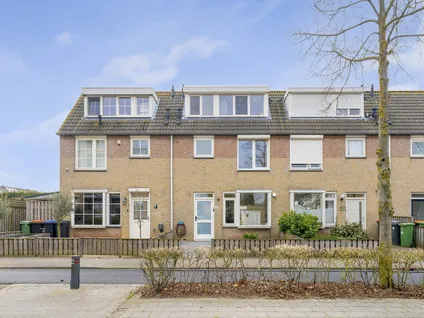 Tussenwoning te koop: Lugteren 31, Maasvallei 'S-Hertogenbosch