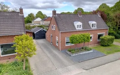 Twee-onder-één-kap te koop: Luingaweg 17, Bierum Bierum