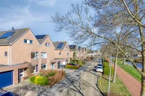 Tussenwoning te koop: Luit 61, De Maten Kampen
