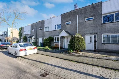 Huurwoning: Luitstraat 18 in Almere - €1.895 per maand - 103m²
