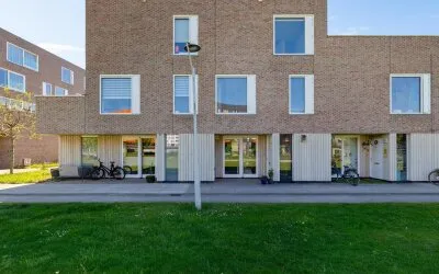 Tussenwoning te koop: Lunettenhof 33, De Linie Groningen
