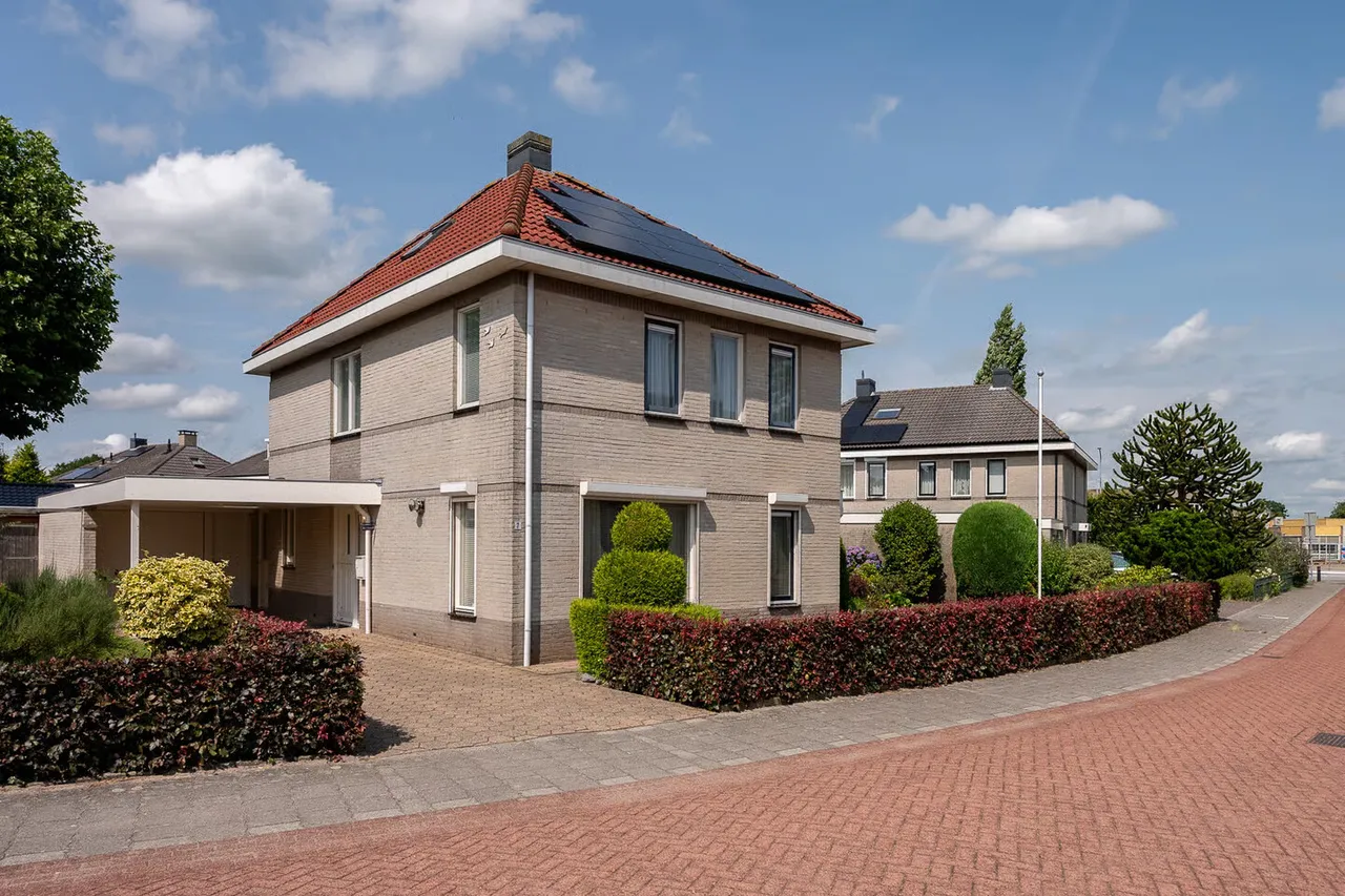 Vrijstaande woning te koop: Lupine 7, Elburg