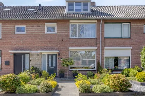 Tussenwoning te koop: Lupinelaan 3, Waalre