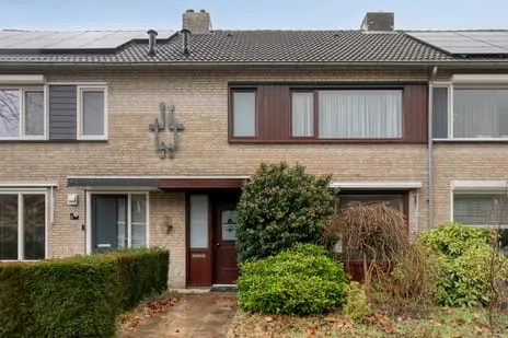 Tussenwoning te koop: Lupinelaan 6, Voldijn Waalre