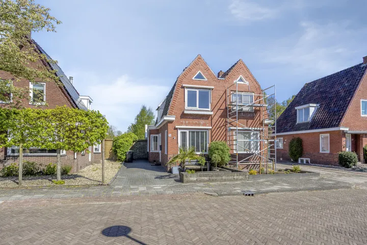 Hoekwoning te koop: Lutherse Kerkstraat 73, Compagniesterpark Sappemeer