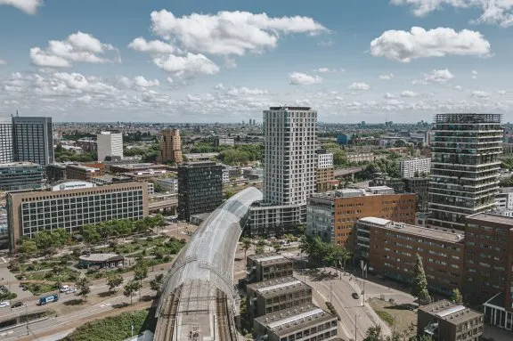 Studio te huur: Lutonhof 318, Sloterdijk Stationskwartier Amsterdam