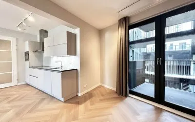Appartement te huur: Lutonhof 375, Sloterdijk Stationskwartier Amsterdam