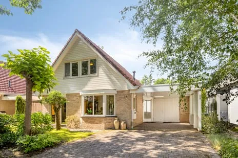 Vrijstaande woning te koop: Luxemburglaan 29, De Graven Es Oldenzaal
