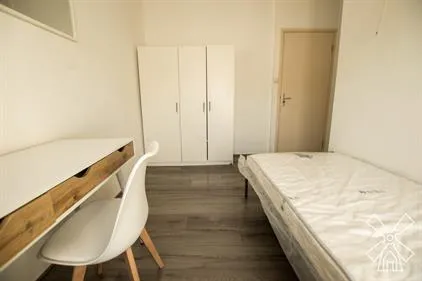 Kamer te huur: Lyonnetstraat, Laakkwartier-Oost 'S-Gravenhage