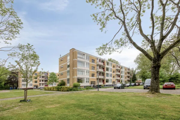 Appartement te koop: M. Harpertszoon Tromplaan 126, Zeeheldenbuurt Oegstgeest