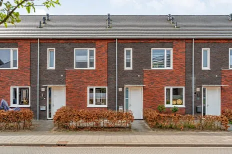 Tussenwoning te koop: M. Hzn. Trompstraat 50, Overig Stad Hardenberg Hardenberg