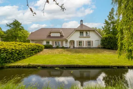 Vrijstaande woning te koop: Maandagsewetering 60, Gravendam Noordwijkerhout