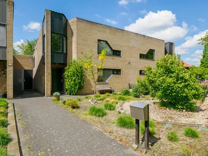 Tussenwoning te koop: Maanstraat 4, Twekkelerveld Enschede