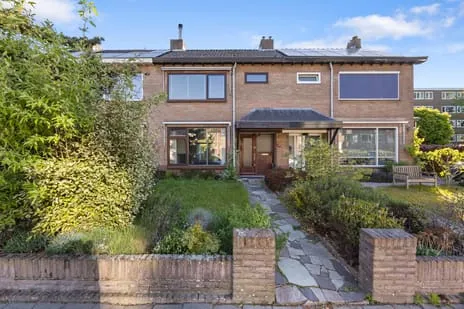 Tussenwoning te koop: Maanstraat 4, Heseveld Nijmegen