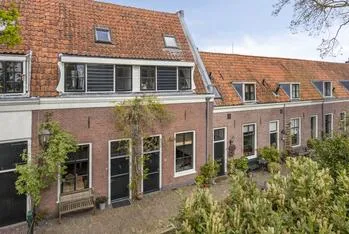 Tussenwoning te koop: Maarsseveensegrachtje 2, Centrum ten noorden van de Vecht Maarssen