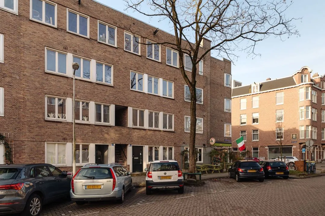 Appartement te koop: Maarten Harpertszoon Trompstraat 41-1, Amsterdam