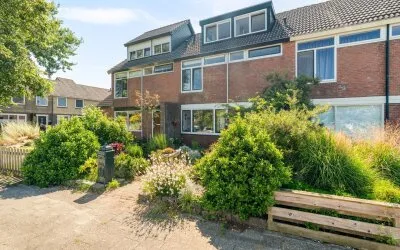 Tussenwoning te koop: Maarten Mooystraat 30, Uyterland Callantsoog