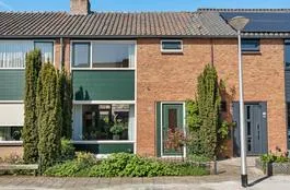 Tussenwoning te koop: Maarten Harpertsz. Trompstraat 26, Zeeheldenbuurt Zutphen