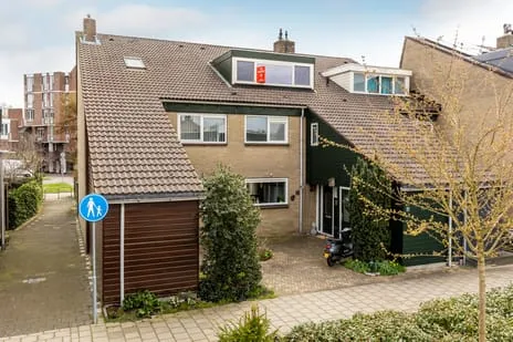 Tussenwoning te koop: Maasdal 21, Dalenbuurt Capelle Aan Den Ijssel