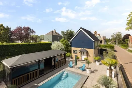 Vrijstaande woning te koop: Maasdamsedijk 8, Puttershoek Woonkern Puttershoek