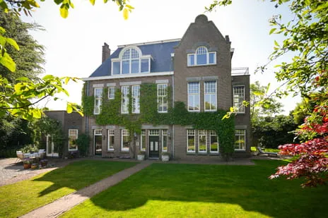 Detached house for sale: Maasdijk 12, Rossum Rossum (Ge)
