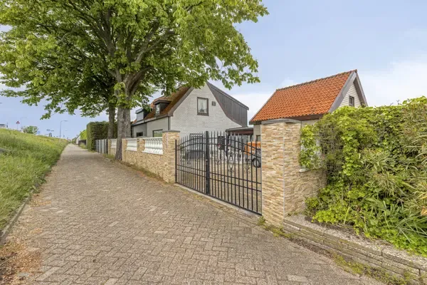 Twee-onder-één-kap te koop: Maasdijk 187, s-Gravenzande Buitengebied 'S-Gravenzande