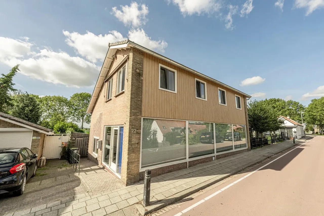Vrijstaande woning te koop: Maasdijk 22, Mijnsheerenland