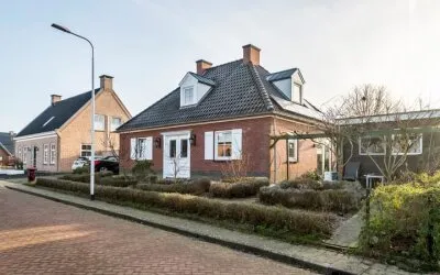 Vrijstaande woning te koop: Maasdijk 23, Heerewaarden Heerewaarden