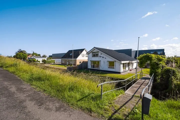 Detached house for sale: Maasdijk 73, Bedrijventerrein Honderland & Coldenhove Maasdijk