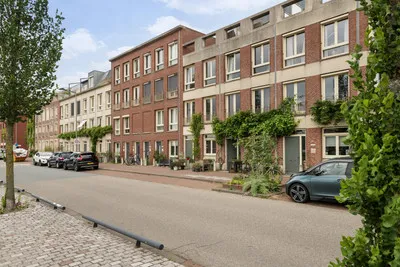 Tussenwoning te koop: Maashavenkade 151, Katendrecht Rotterdam