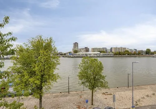 Appartement te koop: Maaskade 22C, Rotterdam