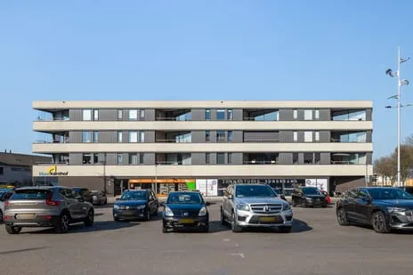 Appartement te koop: Maaskant-erf 256, Van Ravesteijn-erf en omgeving Dordrecht