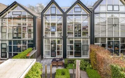 Twee-onder-één-kap te koop: Maassluissedijk 88, Centrum Vlaardingen