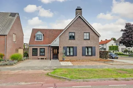 Vrijstaande woning te koop: Maasstraat 68, Kern Arcen Arcen