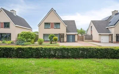 Vrijstaande woning te koop: Maastrichterbaan 13, Lindenheuvel Geleen