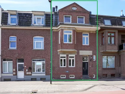Hoekwoning te koop: Maastrichterlaan 176, Vaals Vaals