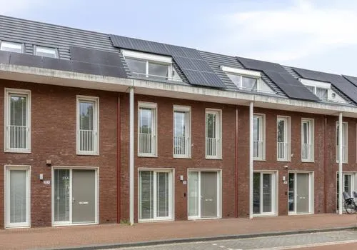 Tussenwoning te koop: Maastrichtseweg 26, De Bossche Pad 'S-Hertogenbosch